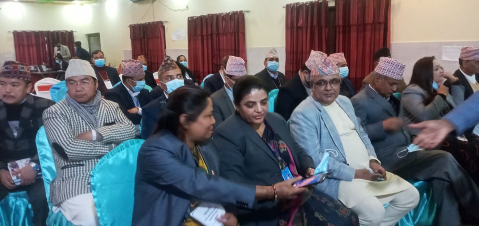 लोकसेवा आयोगका पदाधिकारीलाई वरीयताकाे चिन्ता
