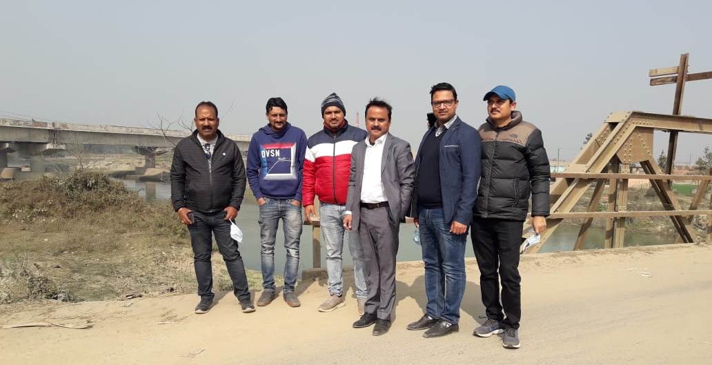 व्यवसायीको गुनासो- मिरगञ्ज पुलबारे राज्यले चासो दिएन