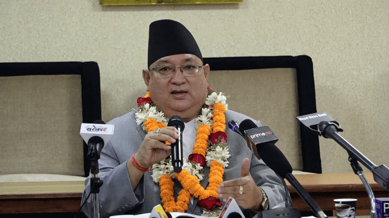 संघीय कानून आएपछि शिक्षामा लगानी गर्ने वातावरण बन्छ : राज्यमन्त्री श्रेष्ठ