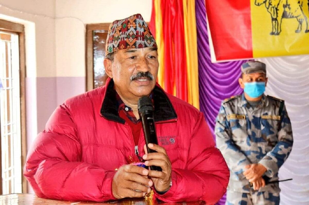 प्रचण्ड-नेपाललाई दाेहाेराे चरित्र बन्द गर्न कमल थापाकाे आग्रह
