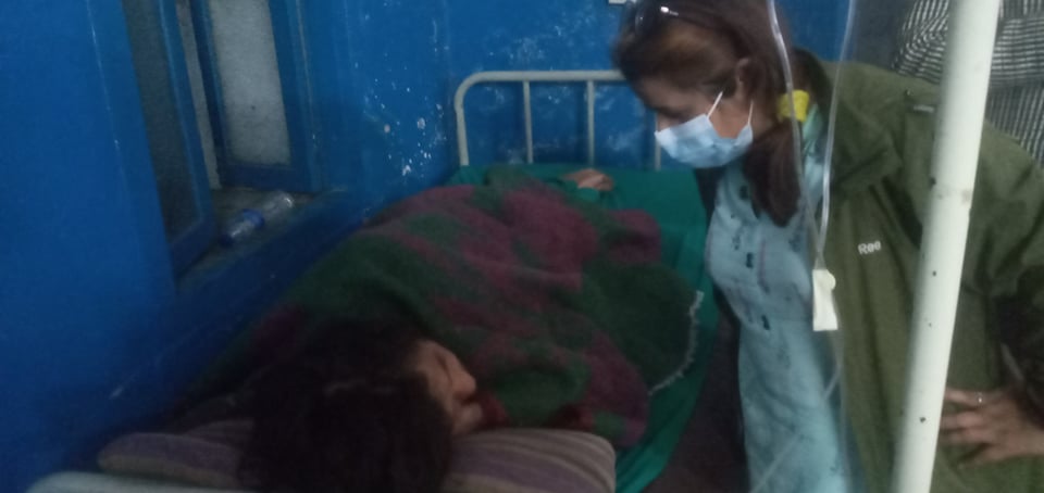 कोशी अस्पतालमा बेवारिसेलाई उपचार पाउनै कठिन