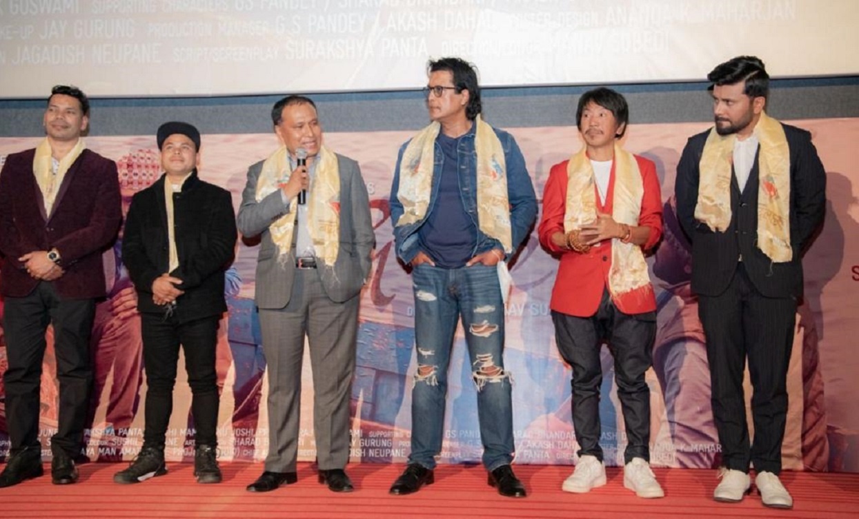 कुलमानको उज्यालो अभियान कथा बताउने ‘बादलहरु’ (भिडिओ)