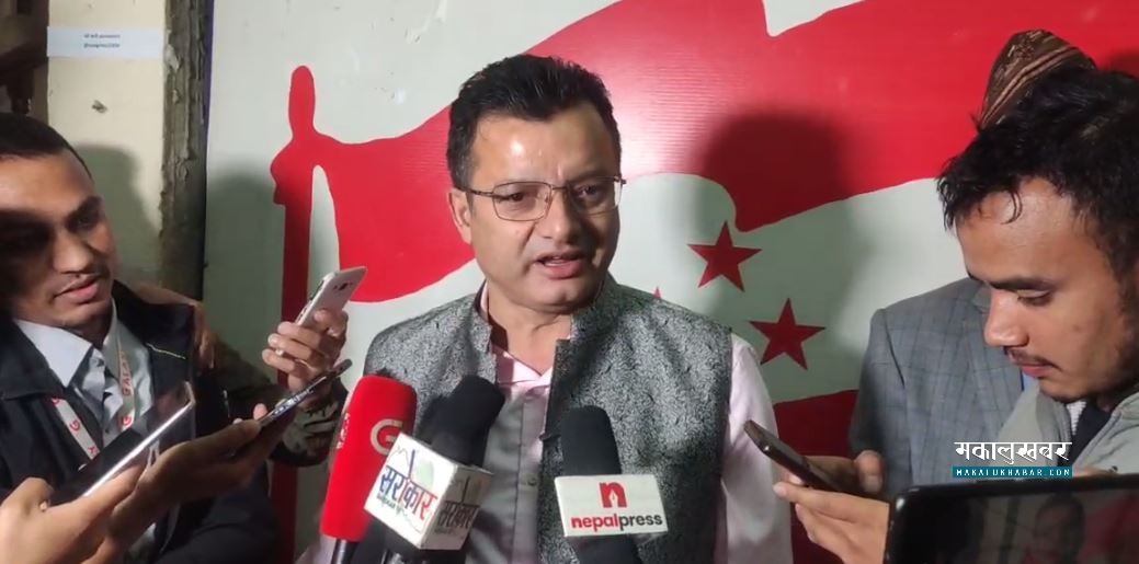 दिनेश काेइराला भन्छन्- पवित्र गठबन्धनभित्र अपवित्र ‘स्वार्थ’ लुकेकाे छ