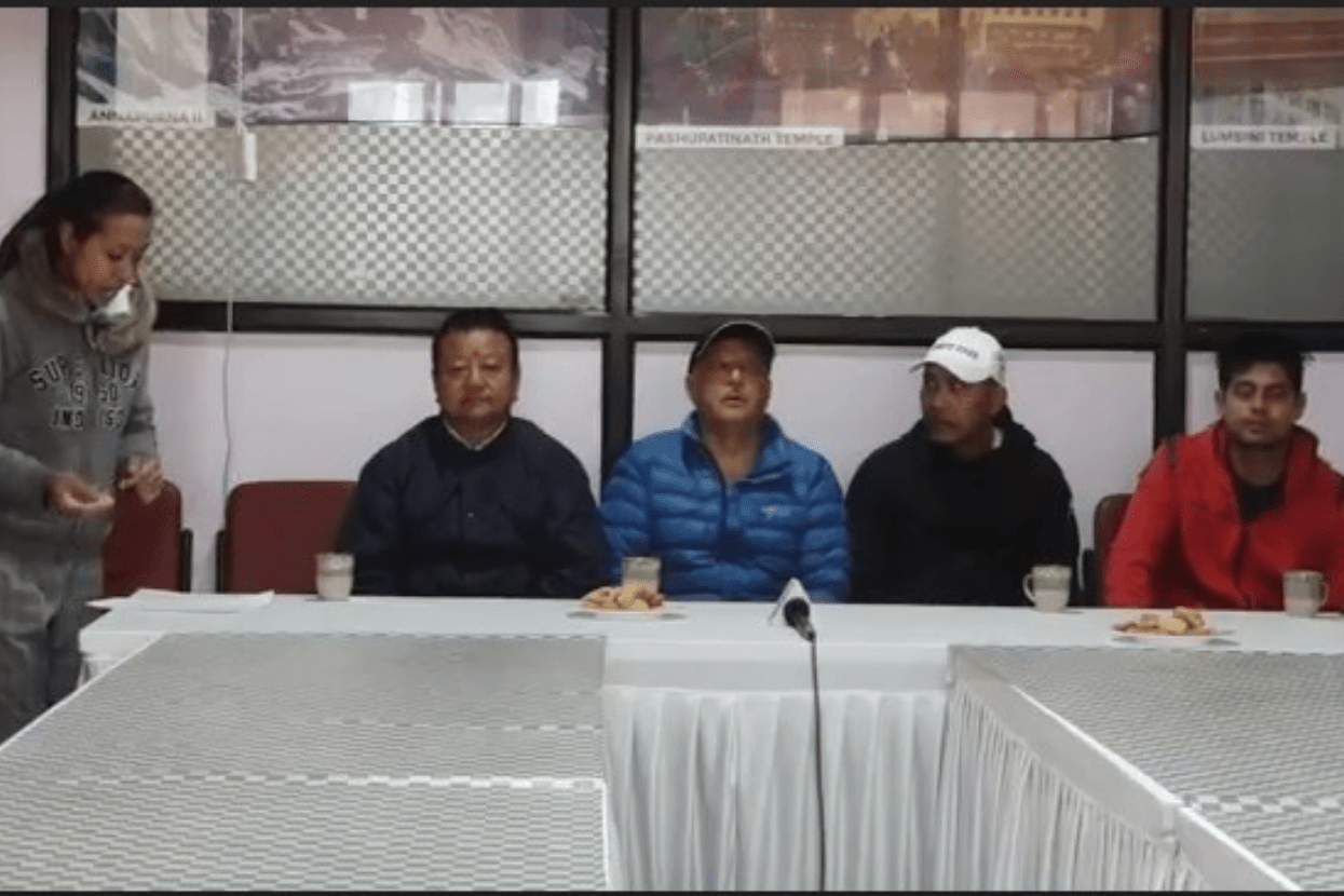 तेक्वान्दो प्रतियोगिताका लागि इरान जान लागेकाे टोलीकाे बिदाई