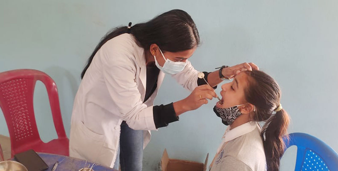 नोबेलको स्वास्थ्य शिविरमा पहिलो एक हजारबढीको उपचार