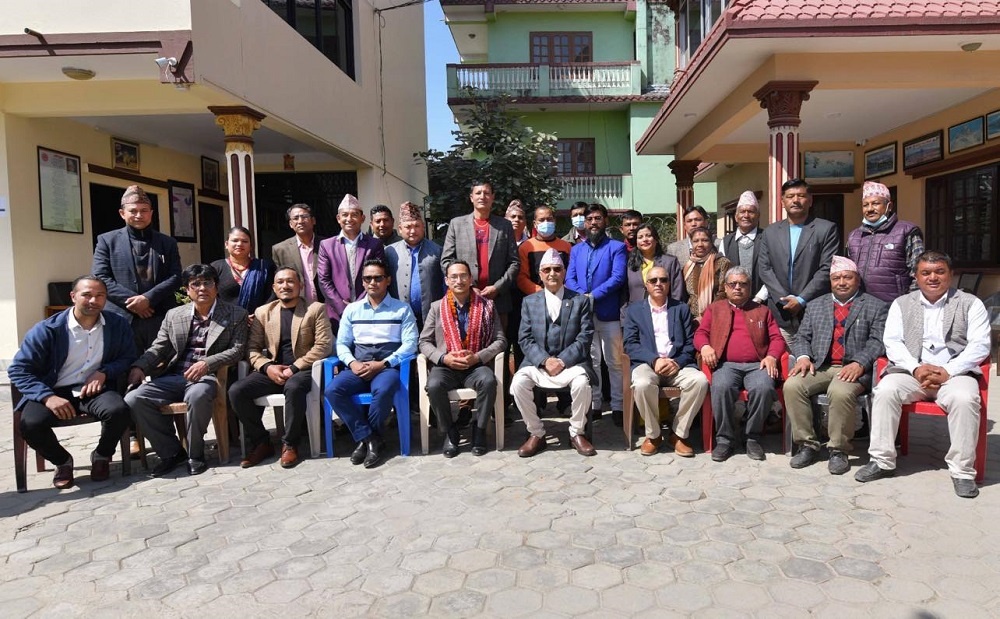 विवेकशील नेपाली दलका पूर्व काठमाडौँ अध्यक्ष वैद्य एमाले प्रवेश