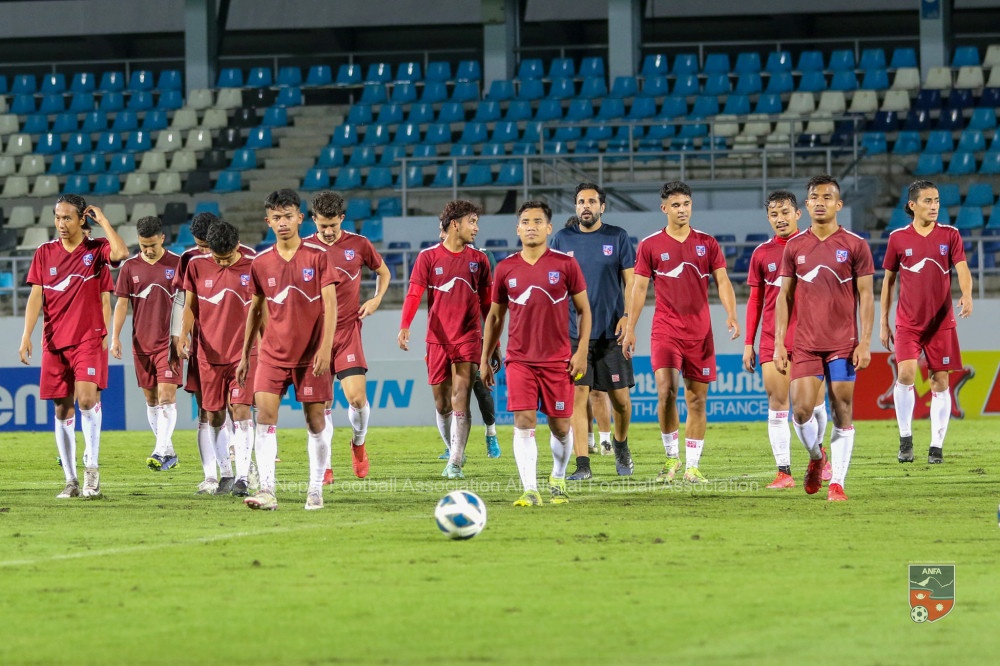 नेपाल र थाइल्यान्डको मैत्रीपूर्ण फुटबल : पहिलो हाफ गोलरहित बराबरीमा