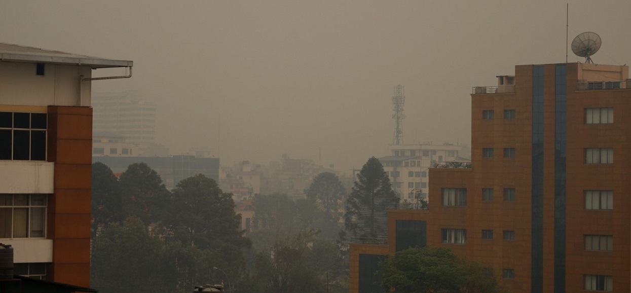 वर्षाले घटाएन वायु प्रदूषण, काठमाडौं विश्वकै दोस्रो प्रदूषित सहर