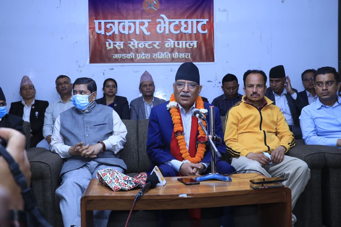 माओवादी अर्काको भरमा चुनाव लड्दैन : प्रचण्ड