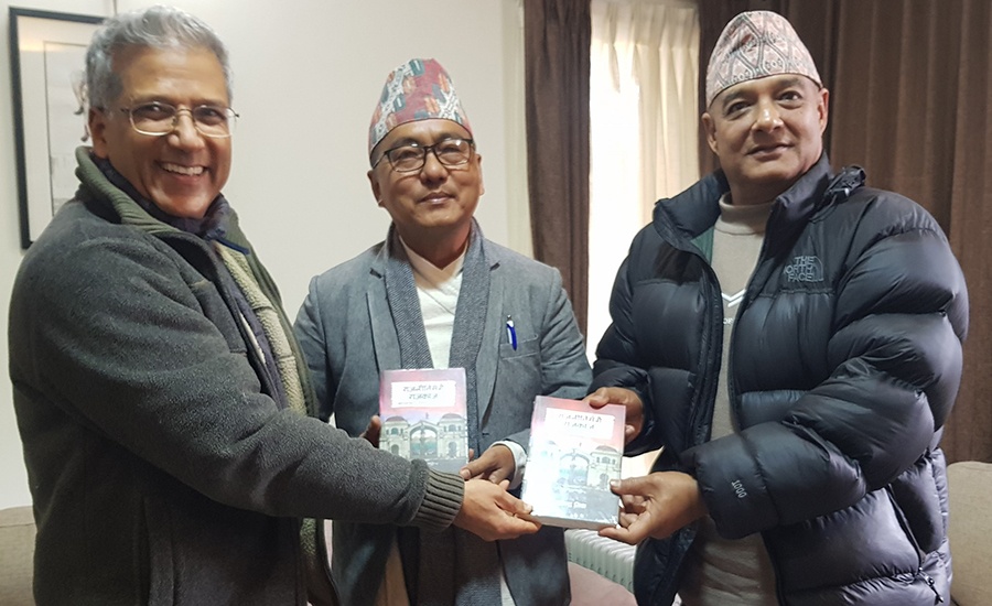 राजतन्त्रबारे कुरो नमिल्दा टर्याे विवेकशील साझा र राप्रपाको एकता