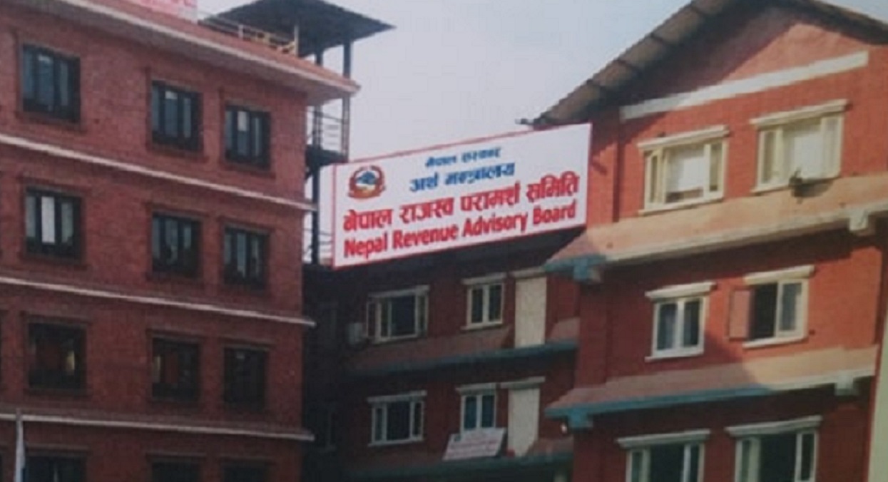राजस्व परामर्श समितिमा शर्मा र अंगाई