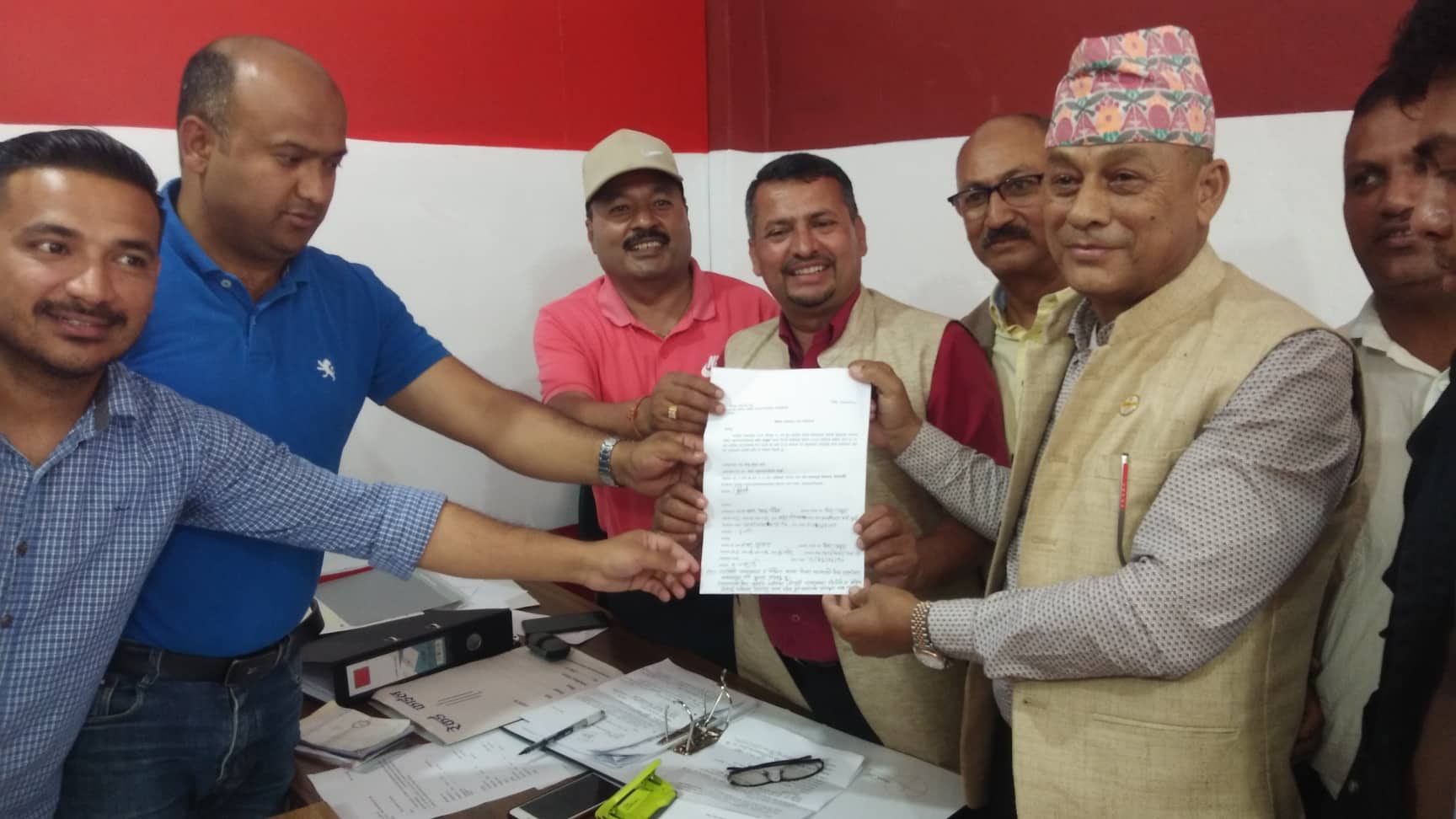 गण्डकीका मन्त्री थापाले दिए मेयर बन्न कांग्रेसमा उम्मेदवारी