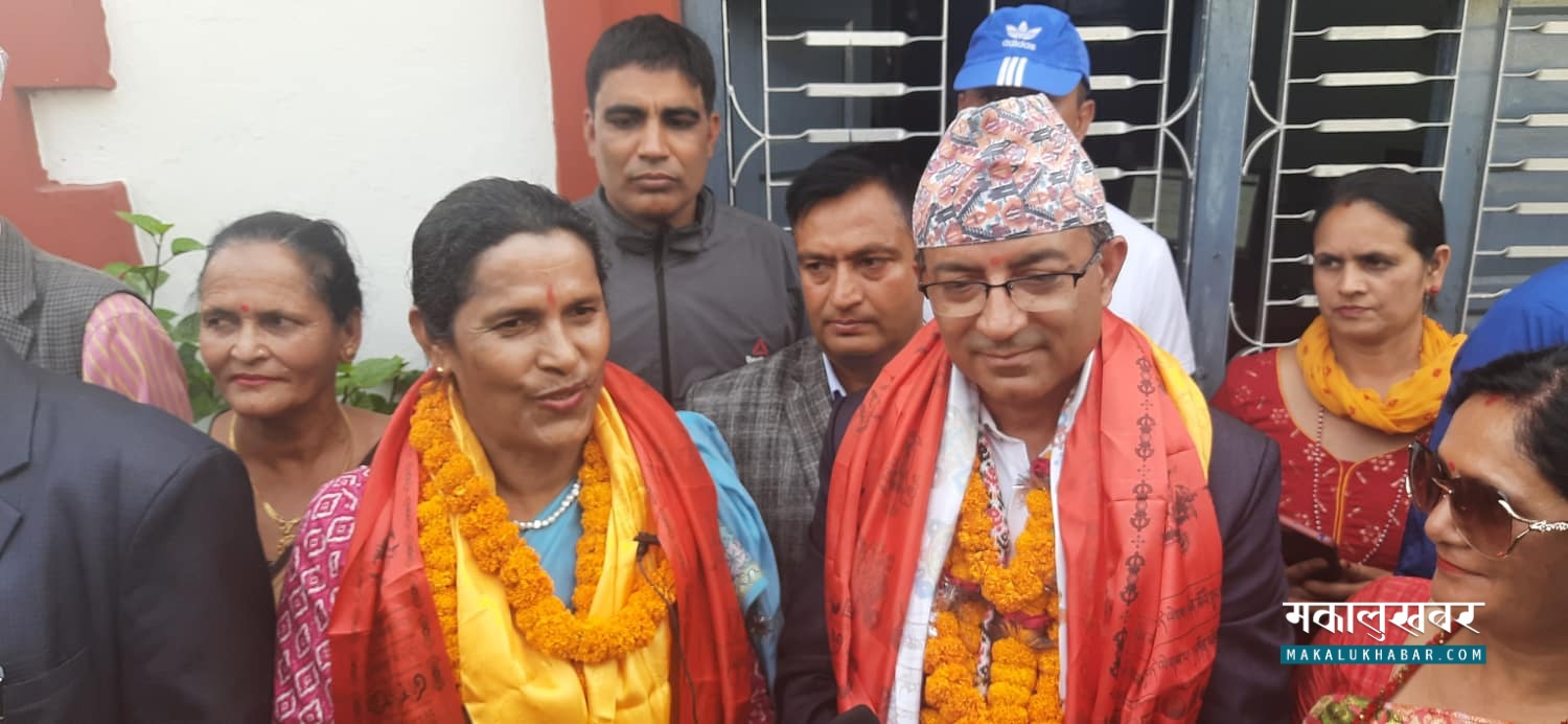 पाेखरा : मेयर र उपमेयरका उम्मेदवार आचार्य र रानाभाटले गराए उम्मेदवारी दर्ता