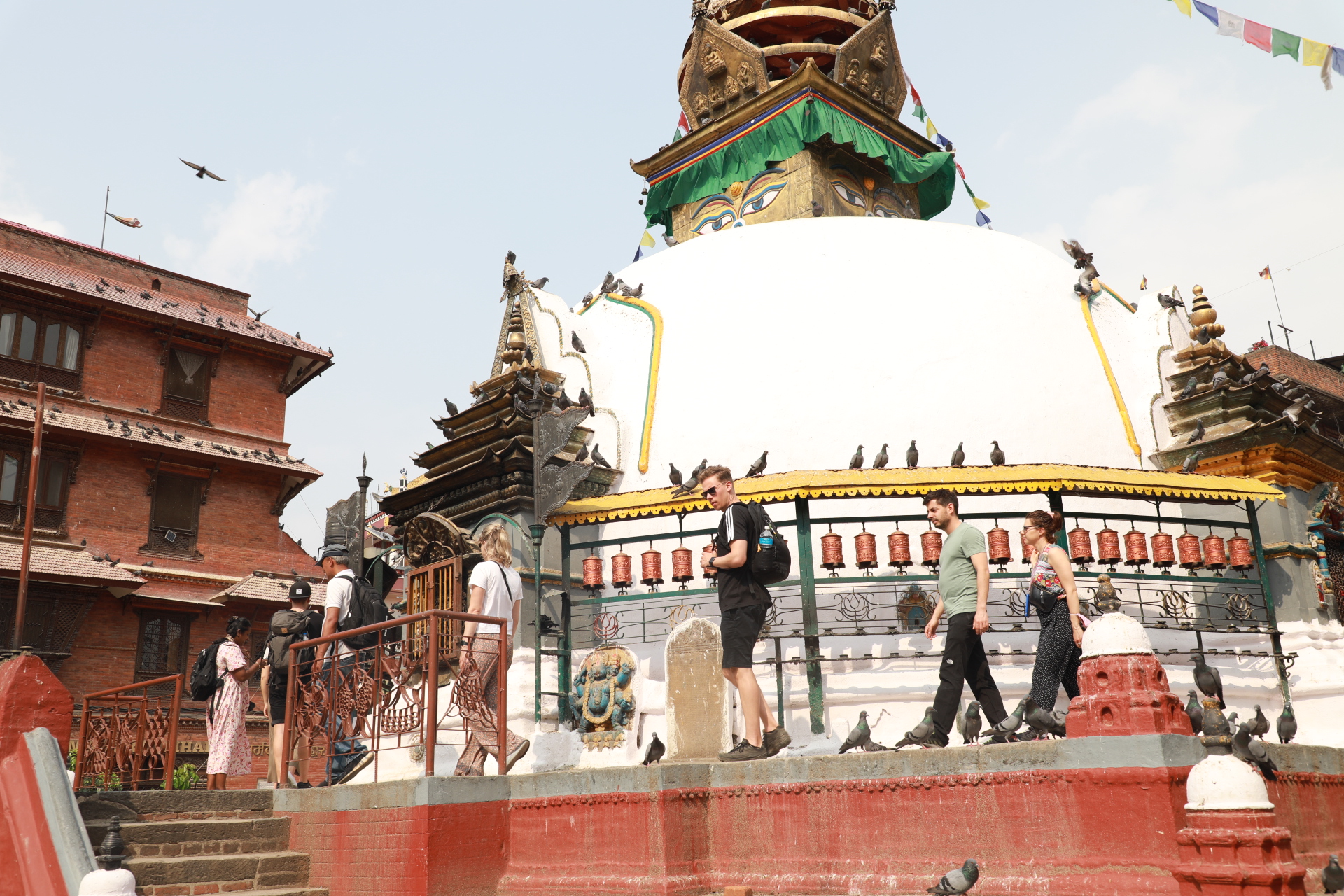 कोरोनाले थलिएको पर्यटनलाई यसरी गरिँदैछ पुनःजागृत