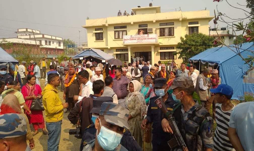 स्थानीय तह निर्वाचन : सुर्खेतमा गठबन्धनमा गन्जागोल, छुट्टाछुट्टै मनोनयन