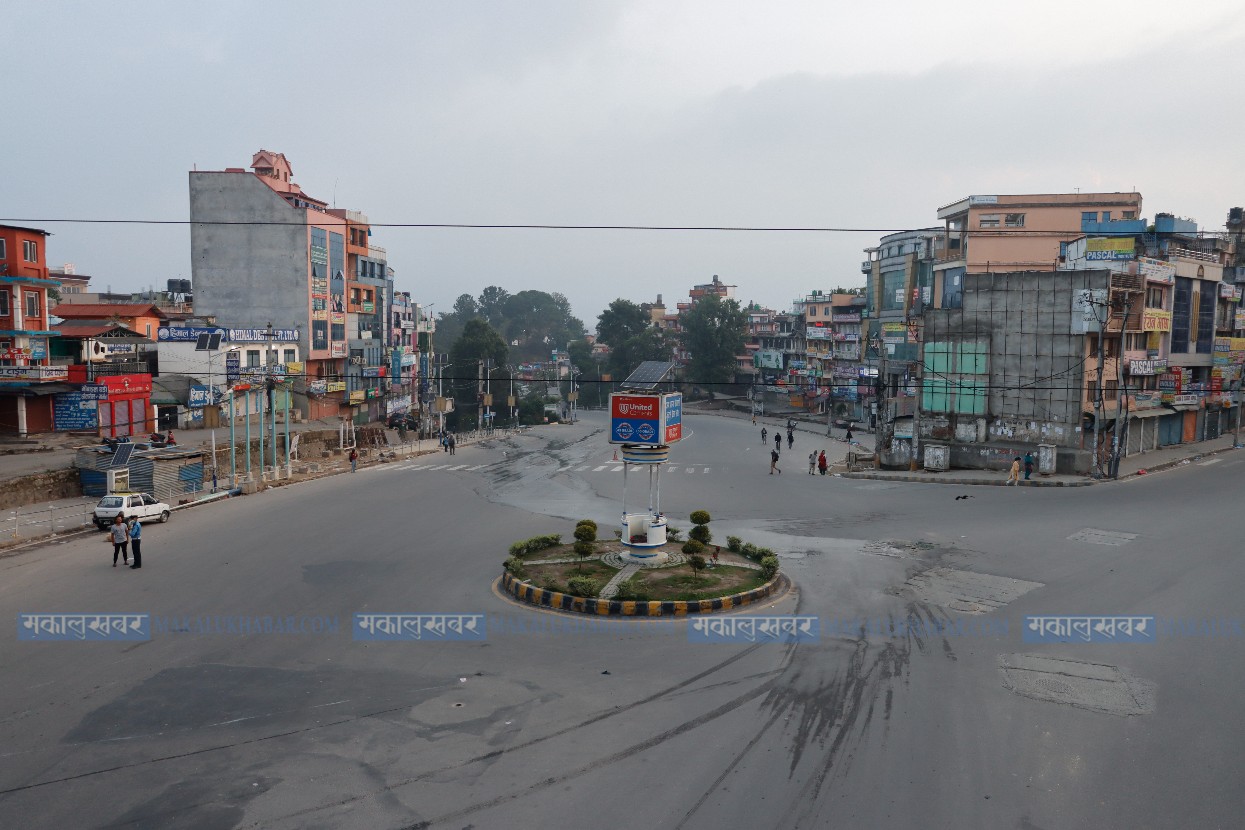 मतदानको दिन सुनसान काठमाडौँका सडक (तस्बिरहरू)