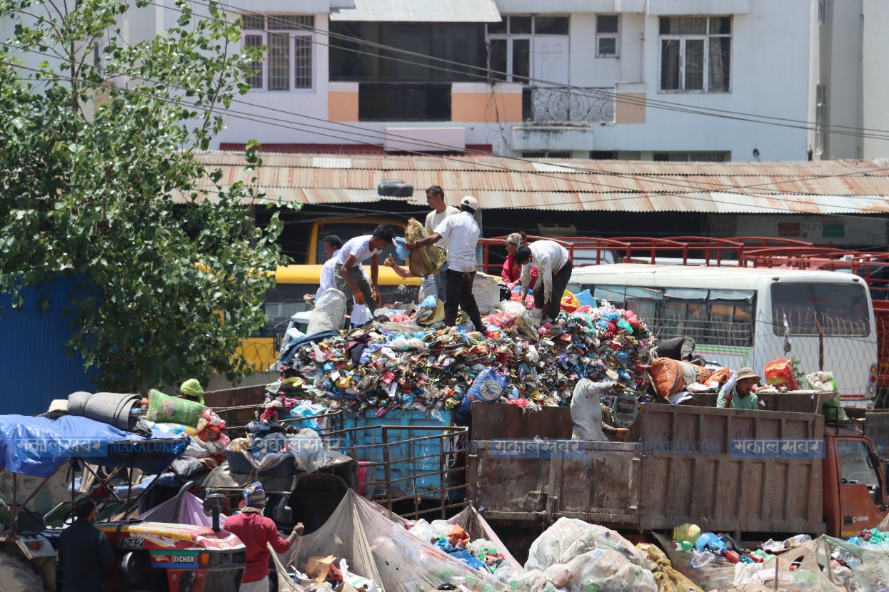 अब घरबाटै फोहोरको वर्गीकरण गर्नुपर्ने, नगरे फिर्ता