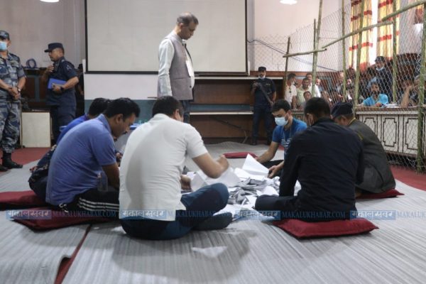 ललितपुरमा मतगणना