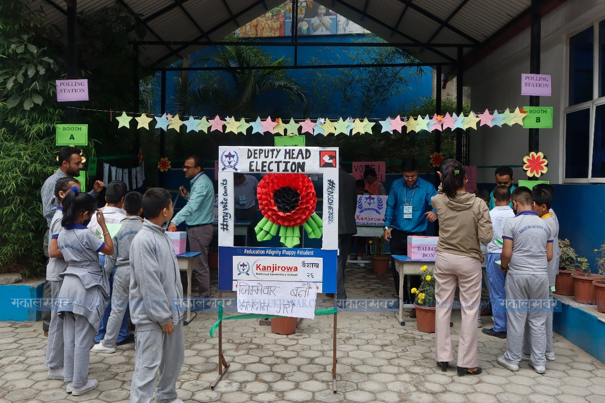 स्थानीय निर्वाचनबारे जानकारी दिने उद्देश्यसहित काञ्जीरोवामा निर्वाचन (तस्वीर)