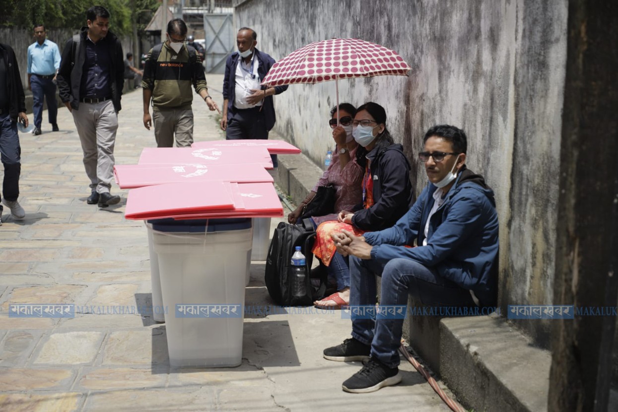 यस्तो छ, निर्वाचनमा खटिने कर्मचारीले पालना गर्नुपर्ने आचरण