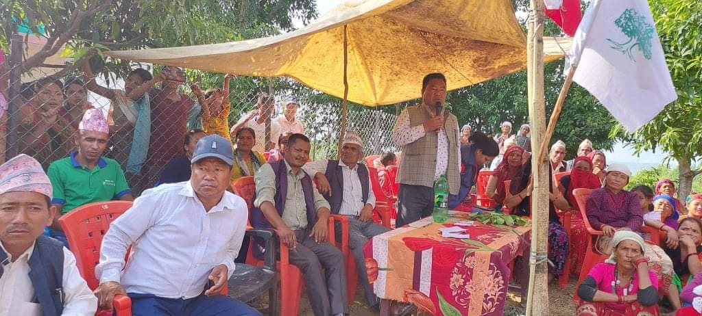 कांग्रेस गुर्भाकोटको घोषणापत्र : दीर्घरोगीलाई निःशुल्क उपचार, एकल पुरुषलाई रोजगारी