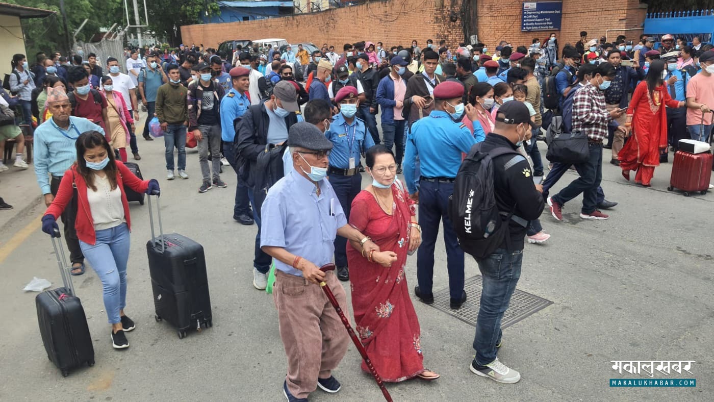 वायुसेवा सञ्चालकले हडताल नगर्ने, वार्ता जारी