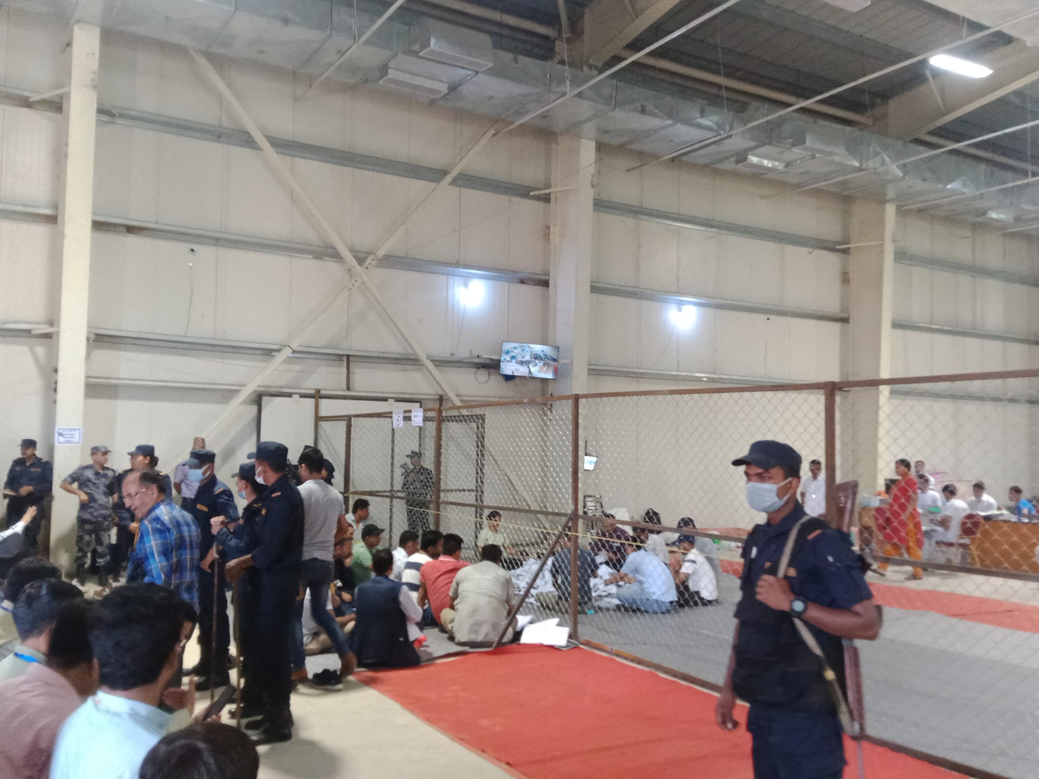 भरतपुरको मतगणना सुरु, वडा नम्बर १ बाट गन्न थालियो मत