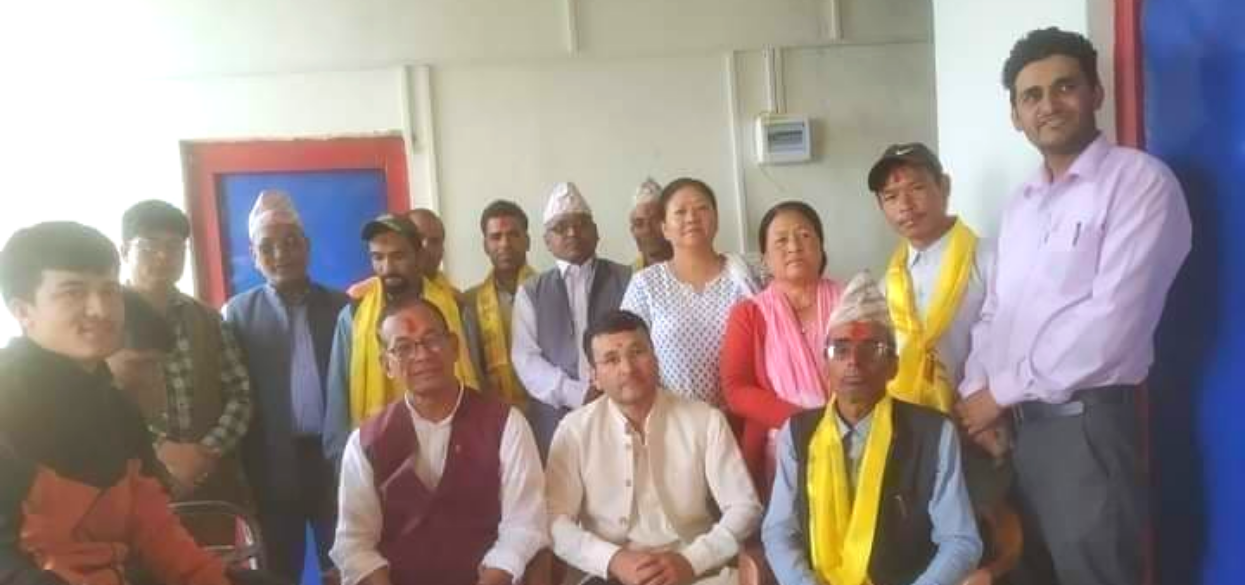 समाजवादी ठाँटीकाँधको सिंगो पालिका कमिटी नै एमालेमा समाहित