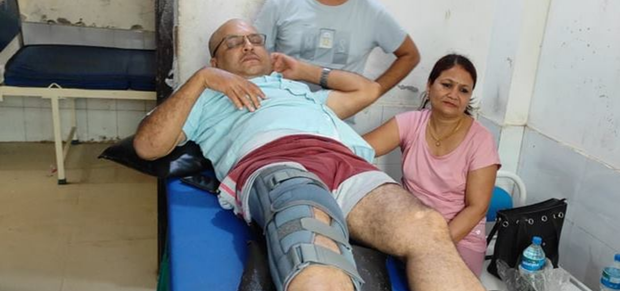 धनगढीका मतदान अधिकृत भट्ट घाइते, उपचारका लागि काठमाडौँ लगियो