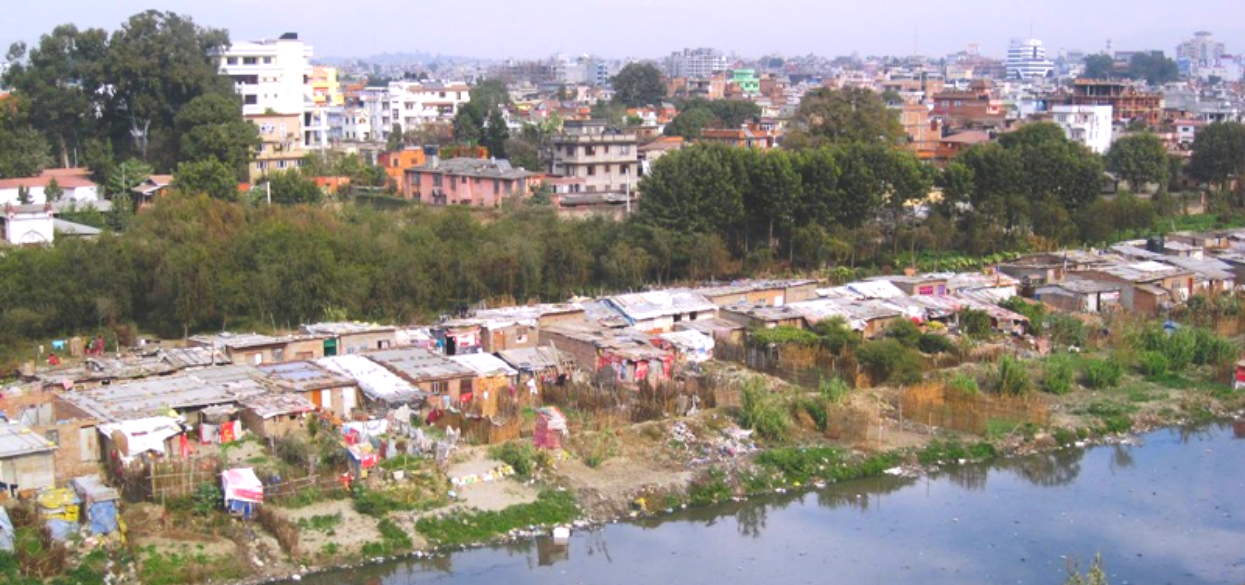 काठमाडौँका नदी किनारका सुकुम्बासी आवस १० दिनभित्र हटाउन चेतावनी