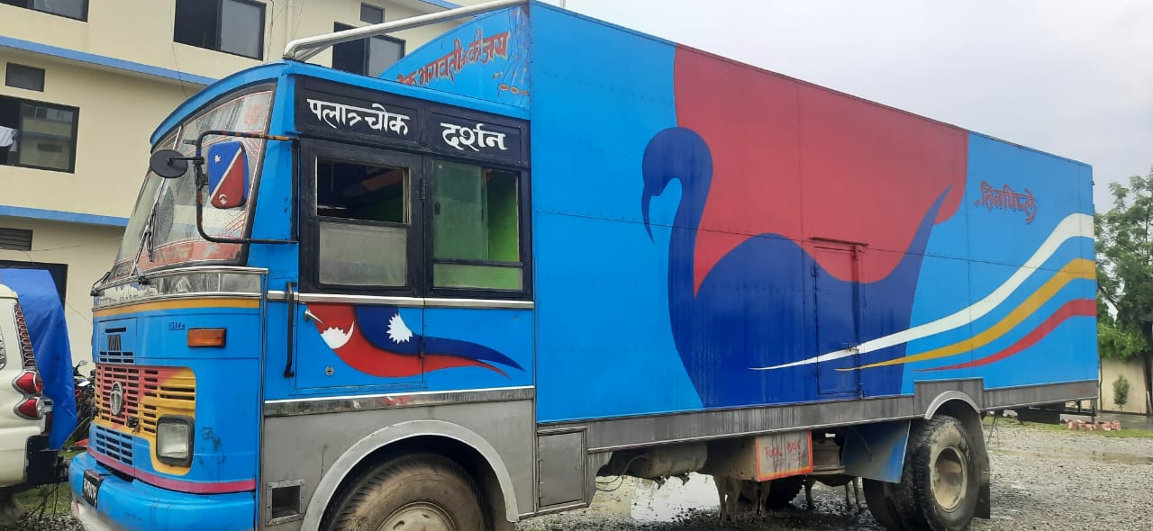 तस्करीमा ट्रकको प्रयोग : प्रहरी भन्छ- ‘अनुसन्धान गरिरहेका छौँ’