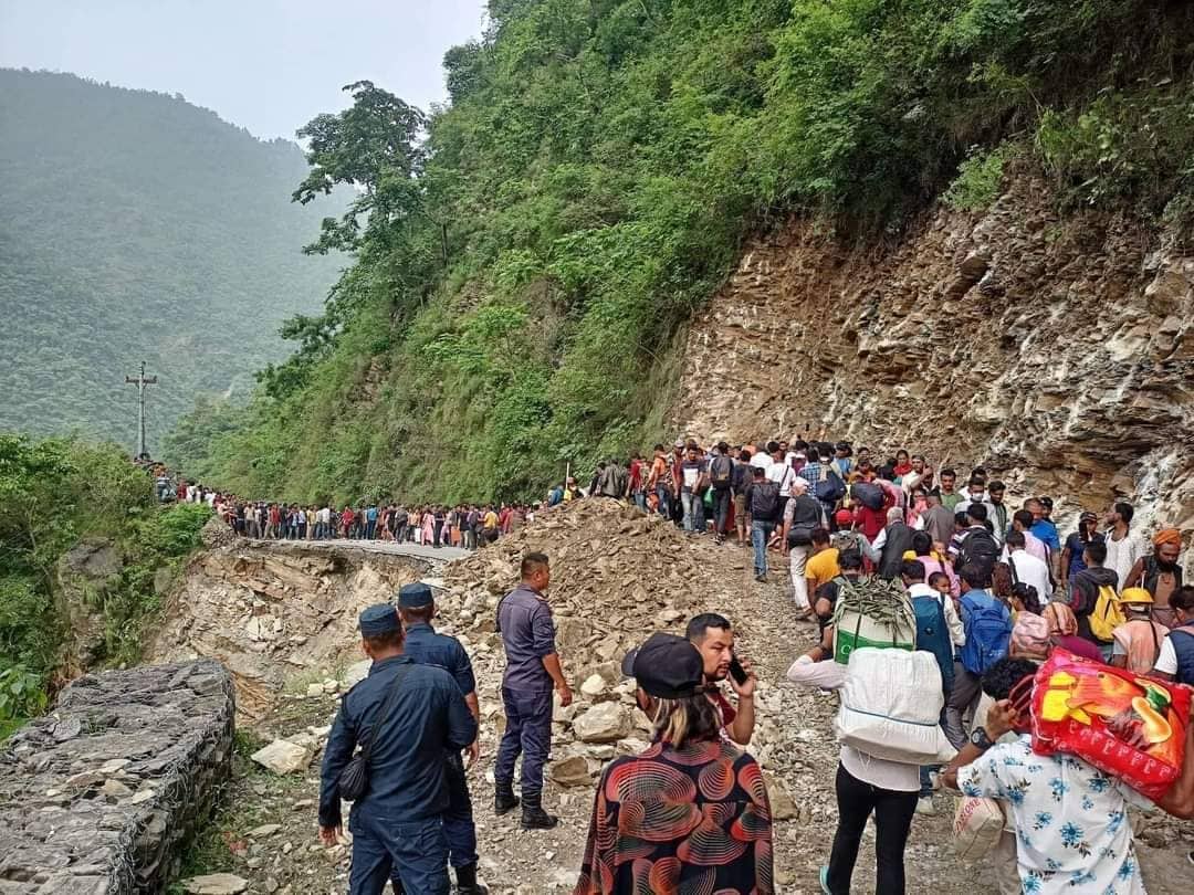 आँबुखैरेनी सडकखण्ड बेलुका ७ बजेबाट बन्द हुने