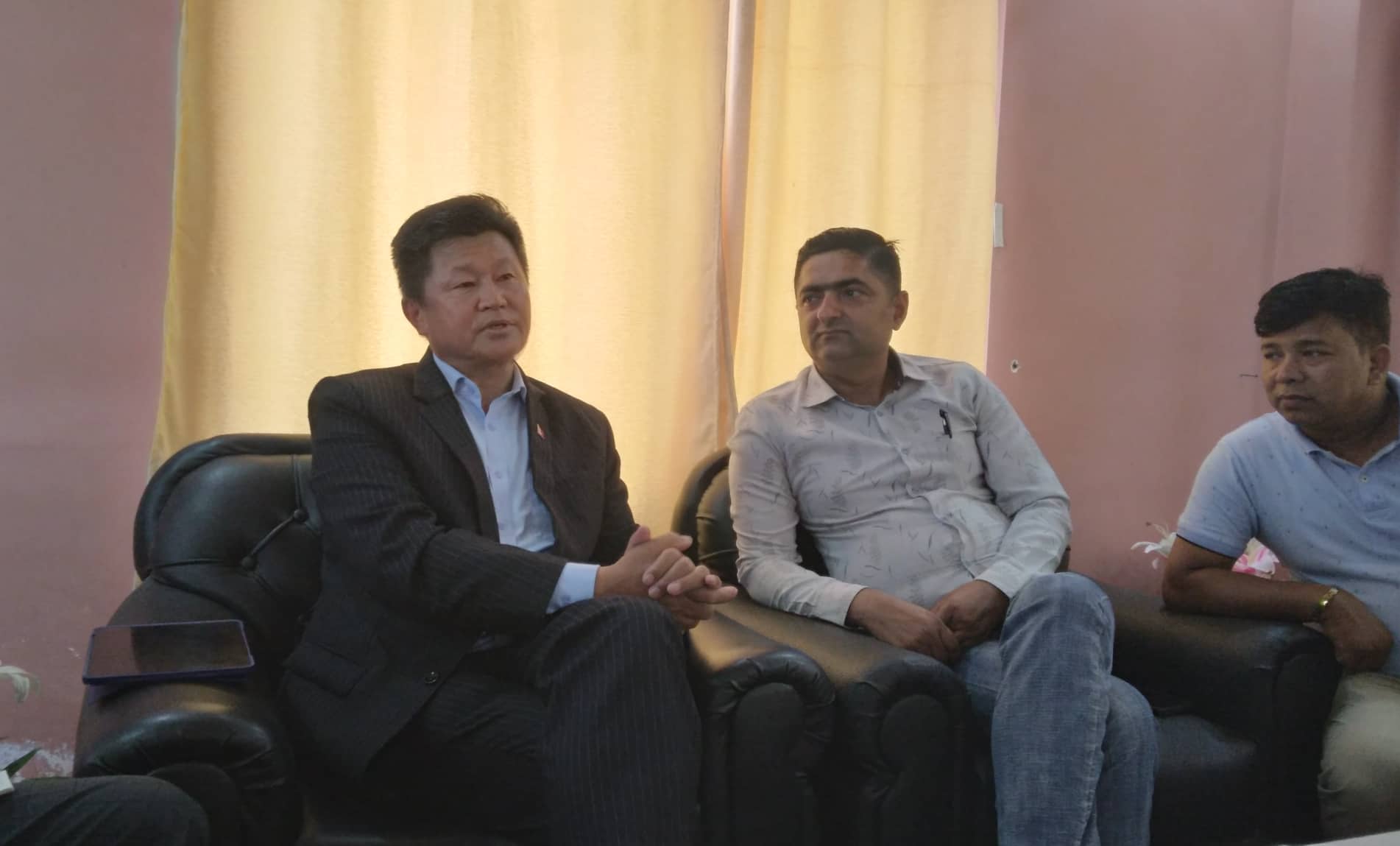 प्रदेश सरकारको बजेट कार्यकर्ता पोस्ने वितरणमुखी : पूर्वमुख्यमन्त्री राई