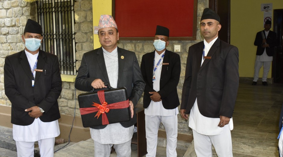 कर्णाली सरकारको बजेट : पूर्वाधार विकास र पर्यटन प्राथमिकतामा