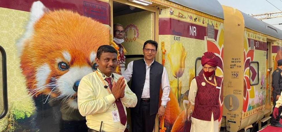 भारतबाट छुट्यो रामायण सर्किट रेल, भोलि जनकपुर आइपुग्ने