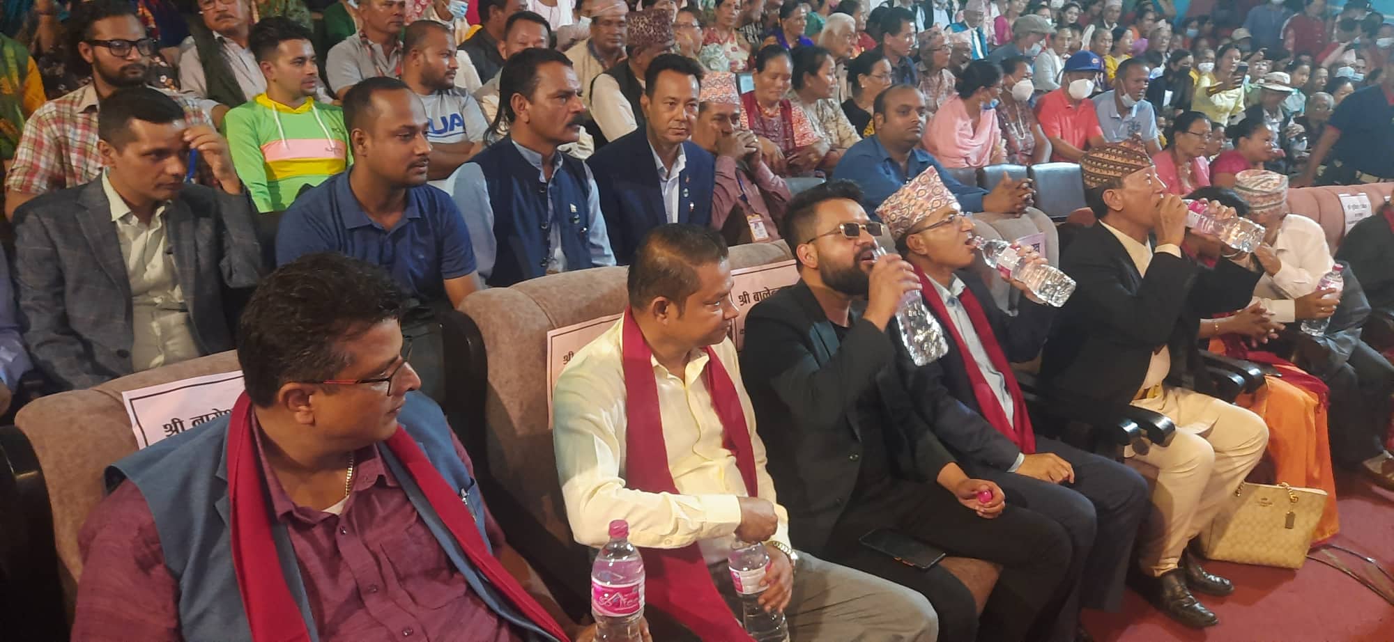 मेयर सम्मेलनमा आएका मेयर-उपमेयर दाेहाेरी प्रतियाेगितामा