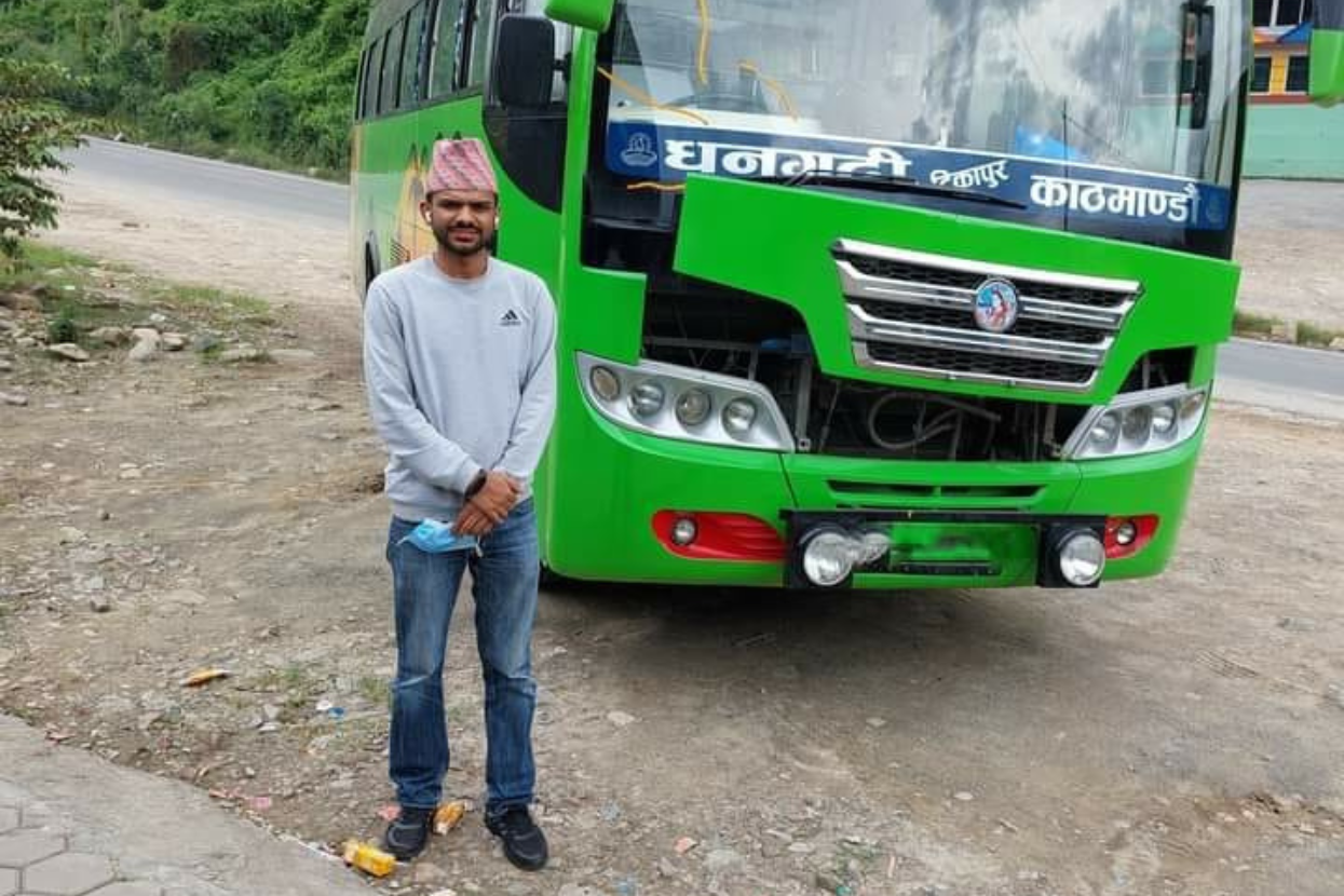 देउवाको चुनावी खर्चबारे सागर ढकालले गराए आयोगको ध्यानाकर्षण