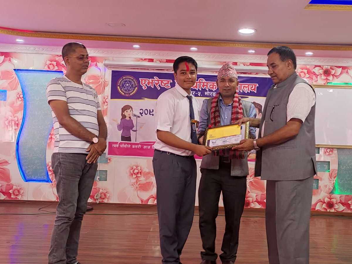 भानु जयन्तीका अवसरमा एभरेस्टमा कविता प्रतियोगिता, उजागर नेपाल प्रथम
