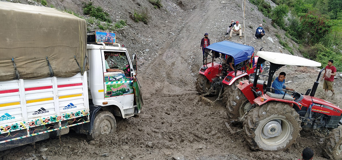 ग्रामिण सडक सञ्चालन नहुँदा खाद्यान्न अभाव
