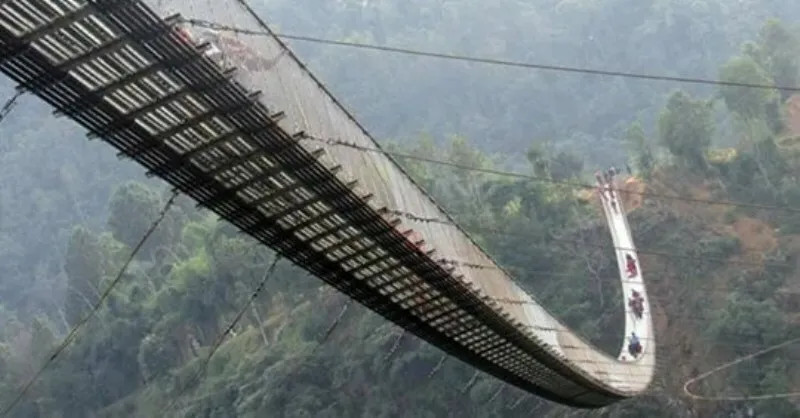 पर्वतमा १४ झोलुङ्गे पुल निर्माण