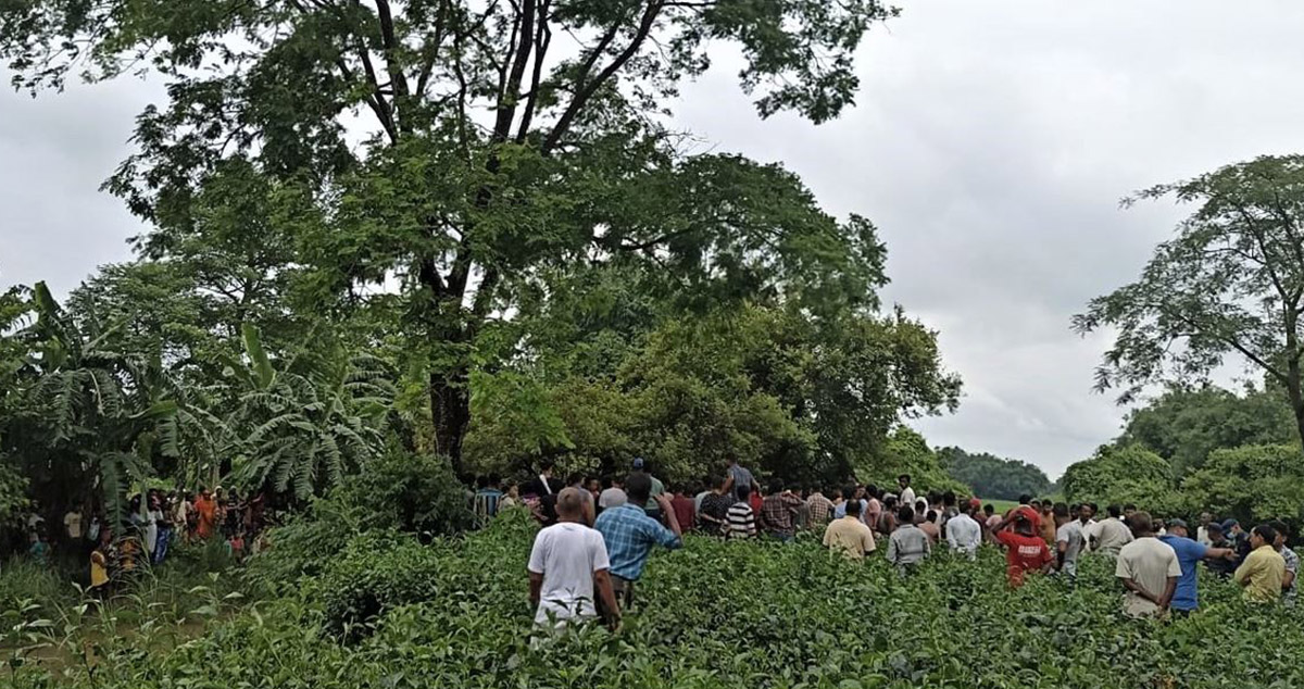 चिया बगानमा झुन्डिएको अवस्थामा भेटिएका तीन किशोरी घुम्न हिँडेका थिए