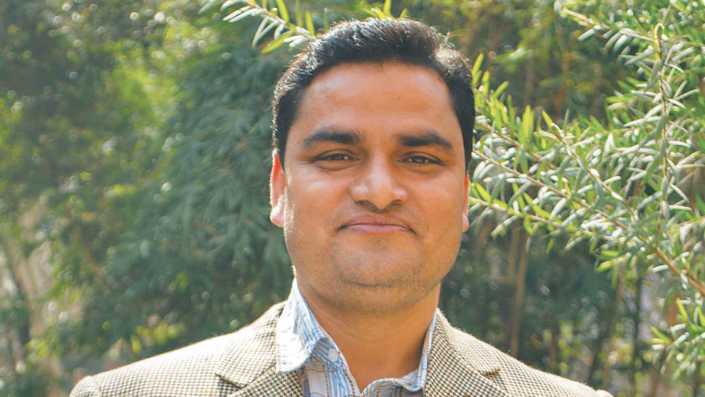 प्रदीप पौडेलले तनहुँ २ मा दर्ता गरे नाम