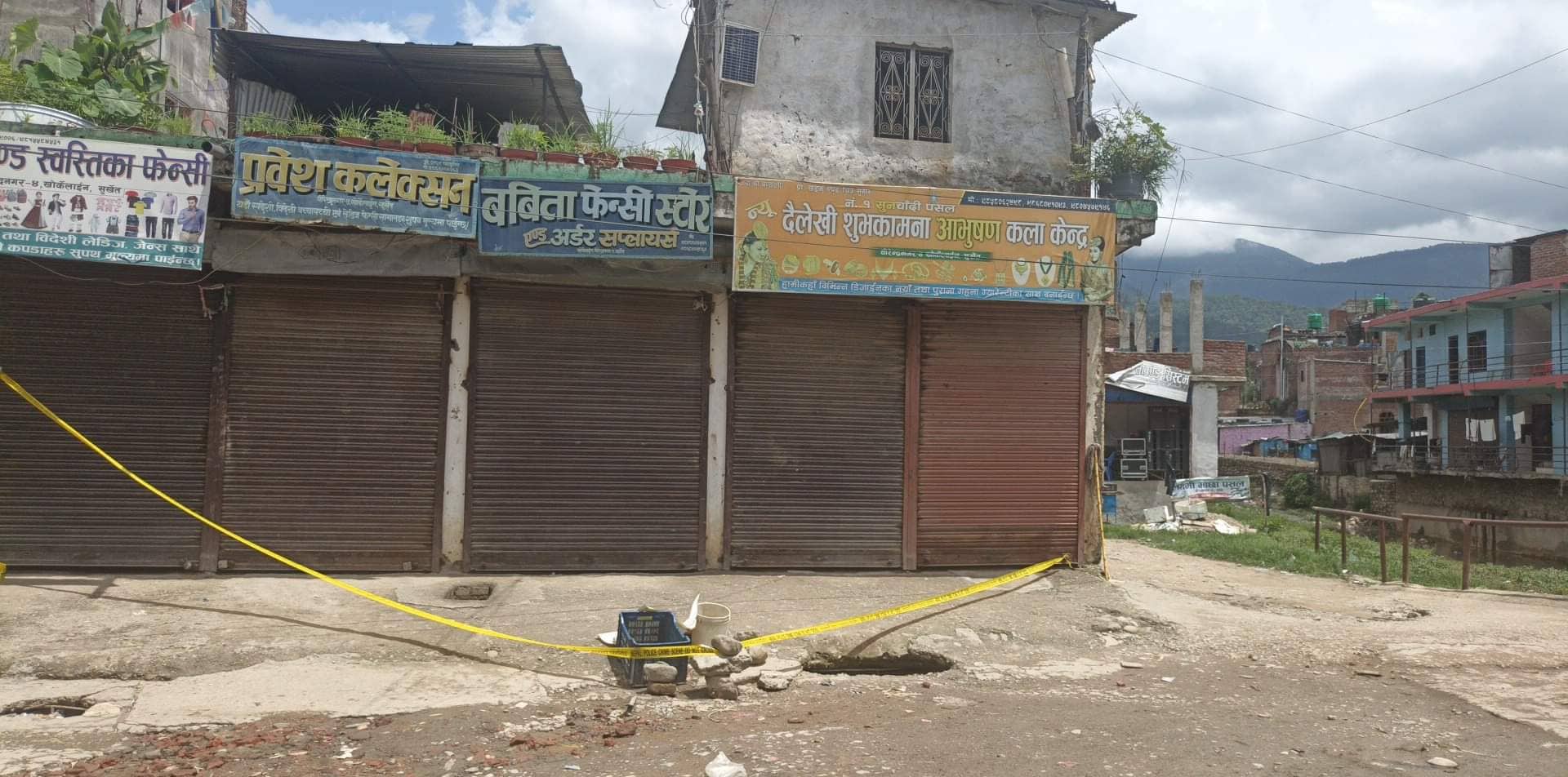 वीरेन्द्रनगरमा छतबाट खसेर एक वृद्धाको मृत्यु