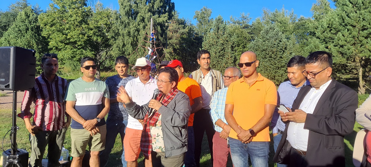 फिनल्याण्ड पुगेकी मन्त्री भुसालले भनिन्- नेपालमै सुखी जीवन बिताउन सकिन्छ