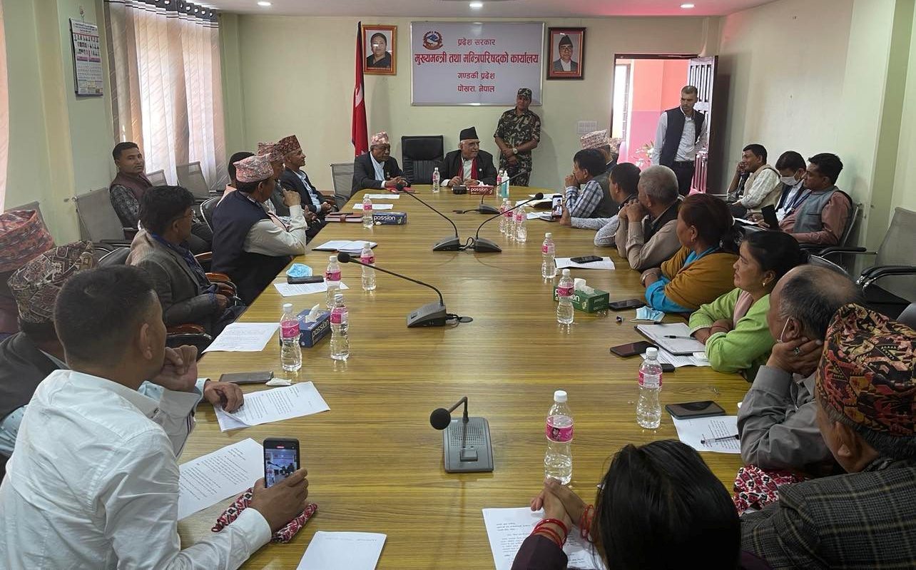 जिल्ला समन्वयका उपप्रमुखले मागे गाडी, सरकारले उठाएको ५ प्रतिशत राजश्व पनि माग