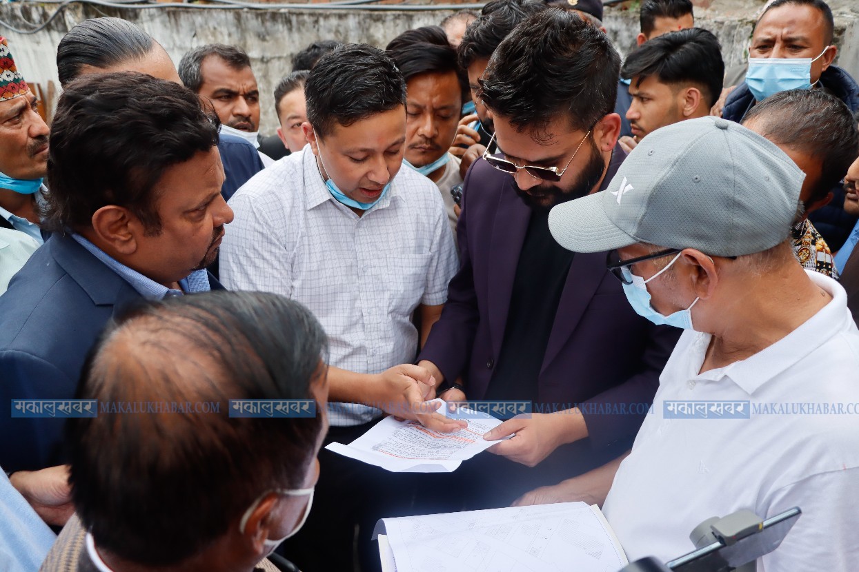 नर्भिकले बनाएको अवैध निर्माण भत्काउने निर्णयबाट पछि हटे बालेन