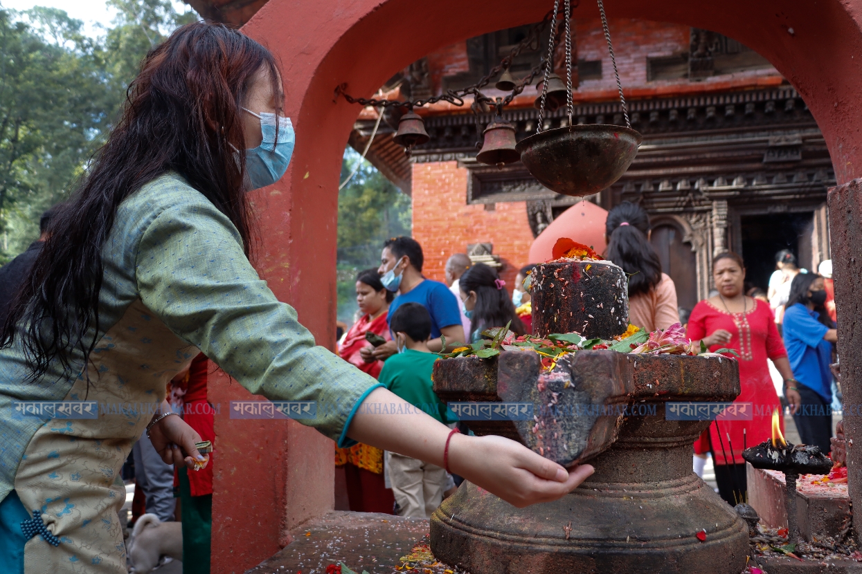 तस्बिरमा जनैपूर्णिमा ‘रक्षा बन्धन’