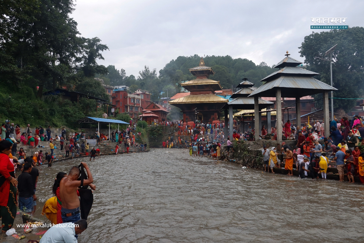 गोकर्णेश्वरमा पितृ श्राद्ध गर्नेको भिड (तस्बिरहरू)