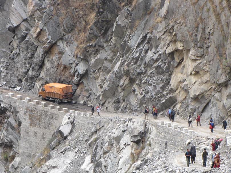 मुस्ताङको बाटो खुल्यो