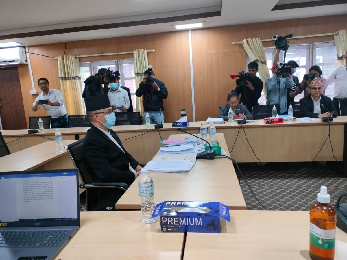 बयानका प्रत्येक पृष्ठ सुनाउँदै लिइयाे चाेलेन्द्रकाे हस्ताक्षर, शनिवार पनि जारी रहने
